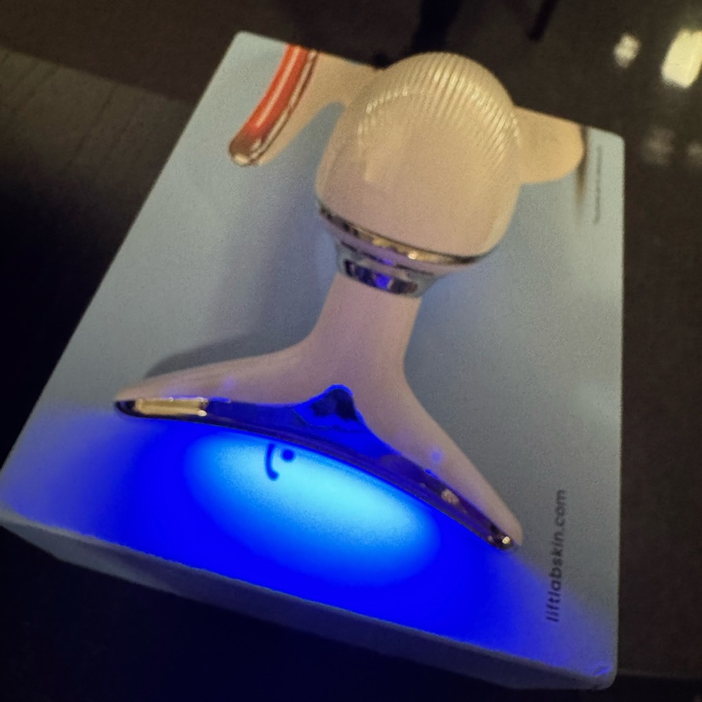 Lift Lab  Facial Sculpting Device